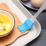 Kitchen Baking Tools Silicone Brush Small - Image 4
