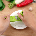 Kitchen Gadget Garlic Masher Seasoning Grinder - Image 2